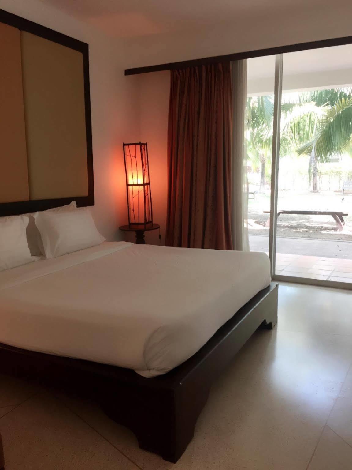 Vana Wellness Resort Nong Khai Exteriör bild