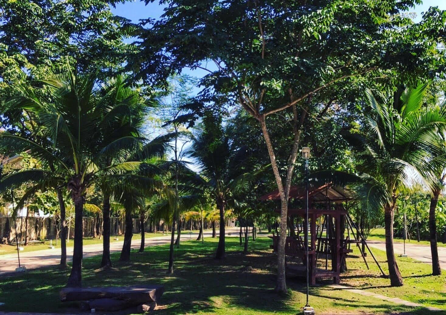 Vana Wellness Resort Nong Khai Exteriör bild